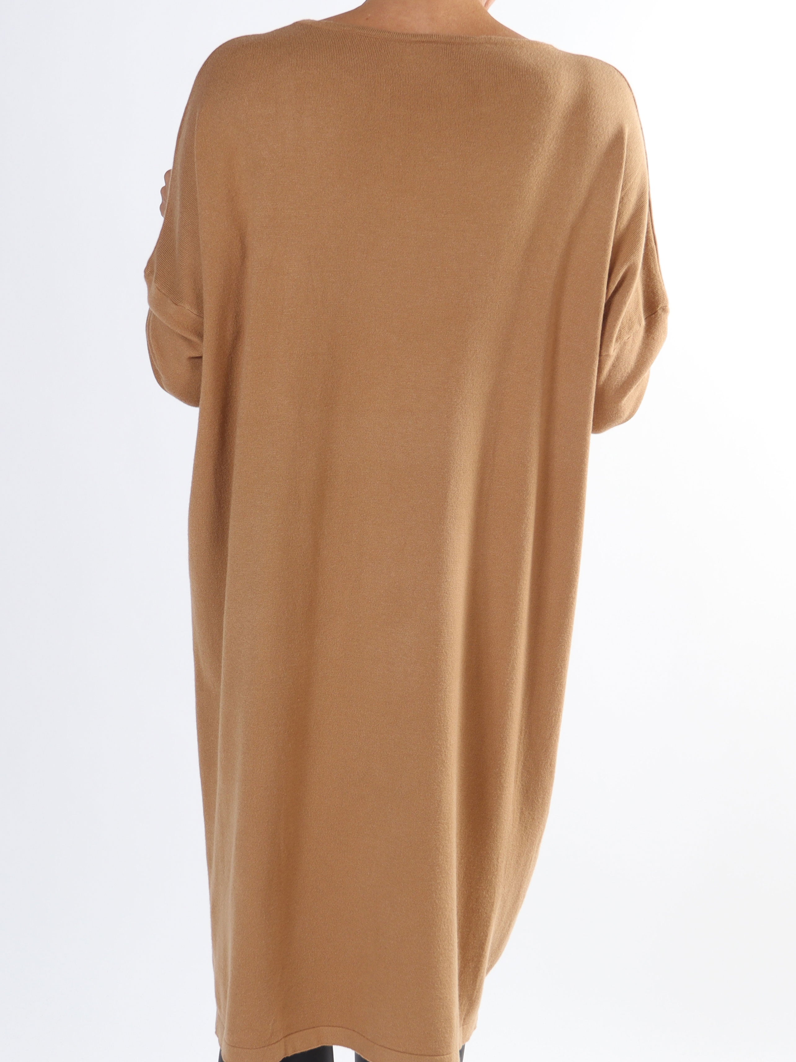 Luna - Mjuk stickad plus size klänning med strass